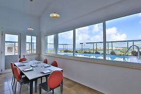 Blue Marine Penthouse