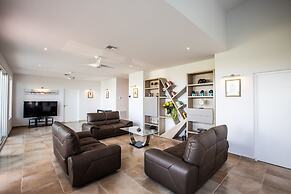 Blue Marine Penthouse