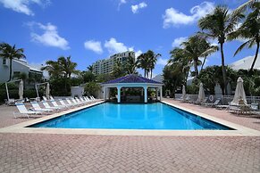 Cupecoy Beach Club