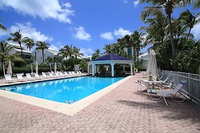 Cupecoy Beach Club