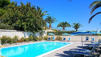 Case con piscina - Residence Amica