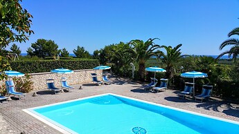 Case con piscina - Residence Amica