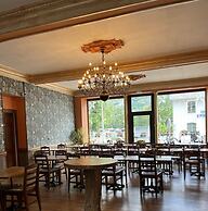 Hotel Oberland
