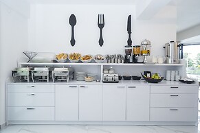 Avaton Luxury Resort