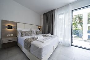 Avaton Luxury Resort