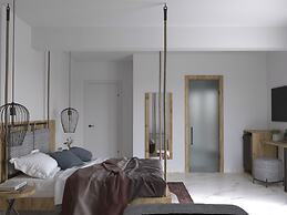 Avaton Luxury Resort