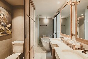 THEE Vijit Lanna by TH District