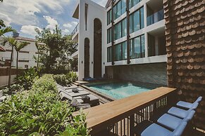 THEE Vijit Lanna by TH District