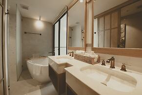 THEE Vijit Lanna by TH District