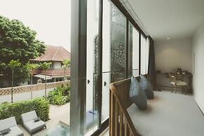 THEE Vijit Lanna by TH District