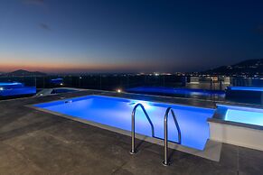 Naxian Sunset Luxury Villas