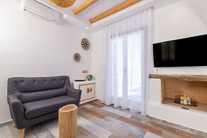 Naxian Sunset Luxury Villas