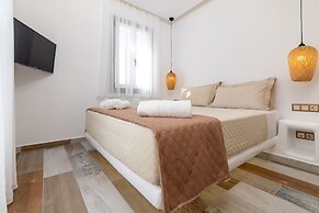 Naxian Sunset Luxury Villas