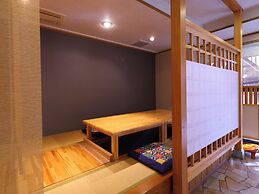Kakeyu Onsen Kutsurogi No Yado Kuroiwa Ryokan