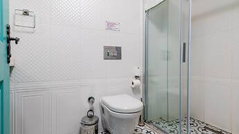 Avlu Alacati Butik Otel