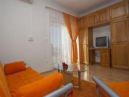 Apartment Almera N6