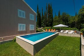 Apartments Villa Harmonia