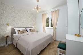 Apartments Maris