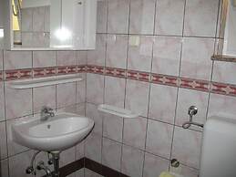 Urban apartment Ljiljana