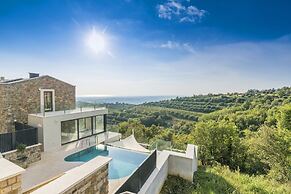 Top luxury experience with villa Monte