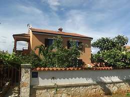 Affordable apartment Helena