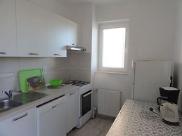 Holiday apartment Helena - quiet street