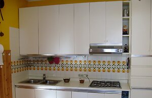 House Yanina