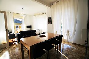 House Bella