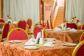 The Stand Leisure Hotel