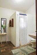 Lagoon Front Suite with Bikes & Kayaks