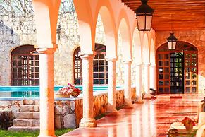 HACIENDA HISTÓRICA Blanca Flor Del Siglo XVI