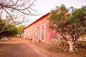 HACIENDA HISTÓRICA Blanca Flor Del Siglo XVI