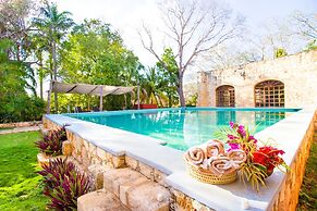 HACIENDA HISTÓRICA Blanca Flor Del Siglo XVI