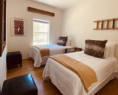 Bubbling Wells Oasis