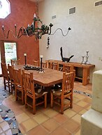 Bubbling Wells Oasis