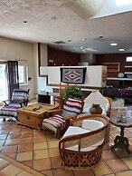 Bubbling Wells Oasis