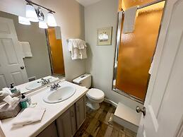 310 Snowblaze 2 Bedroom Condo by RedAwning