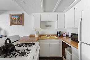 SoCal Vacations - Village Inn