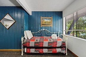 SoCal Vacations - Village Inn