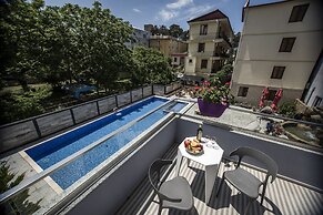 Chveni Ezo Boutique Hotel