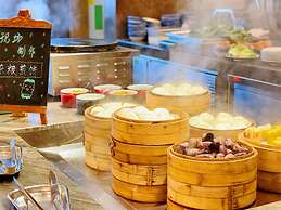 Holiday Inn Wuxi Central Station by IHG