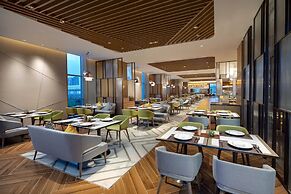 Holiday Inn Wuxi Central Station by IHG