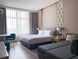 Holiday Inn Wuxi Central Station by IHG