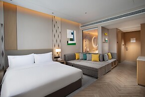Holiday Inn Wuxi Central Station by IHG