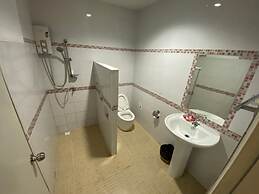 OYO 1057 Relax Resort