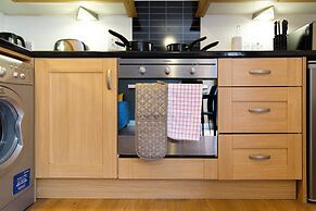 Velvet 1-bedroom Apartment The Clockhouse, Hoddesdon