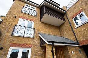 Velvet 1-bedroom Apartment The Clockhouse, Hoddesdon