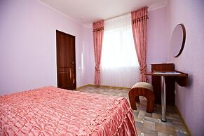 Pansionat Polyarnie Zori