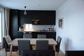 Riverside Lux, Sauna, 2 underground car parking