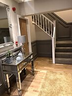 Seaview Holiday Home